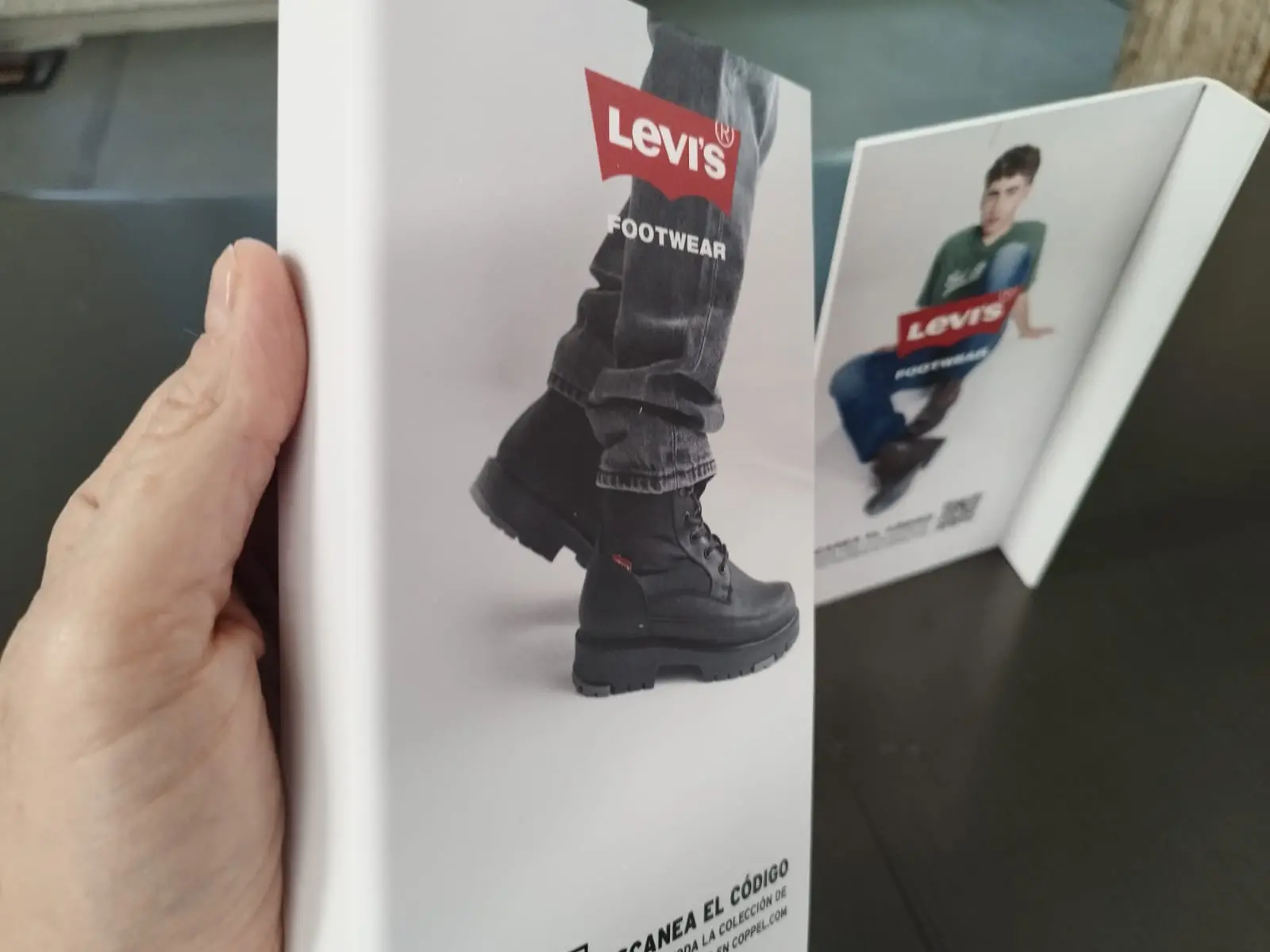 Levis pop trovicel 03